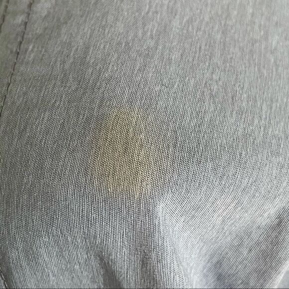 Mountain Hardware Button Up Shirt - Men’s XL - Picture 5 of 7